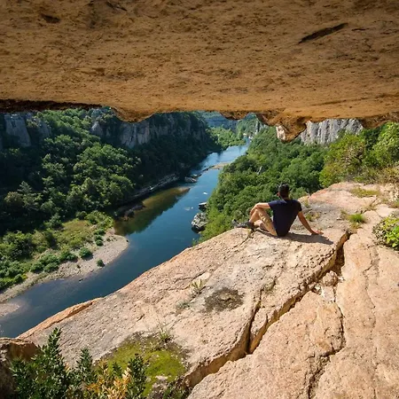 Des Monedes 3* Saint-Paul-le-Jeune