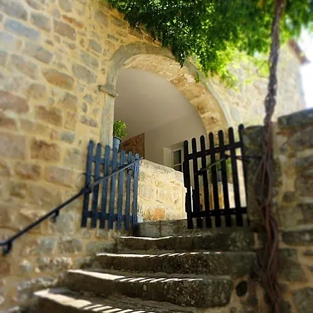 Des Monèdes Saint-Paul-le-Jeune