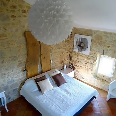 Des Monedes 3* Saint-Paul-le-Jeune