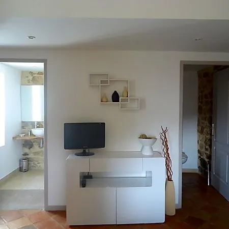 Des Monedes 3* Saint-Paul-le-Jeune