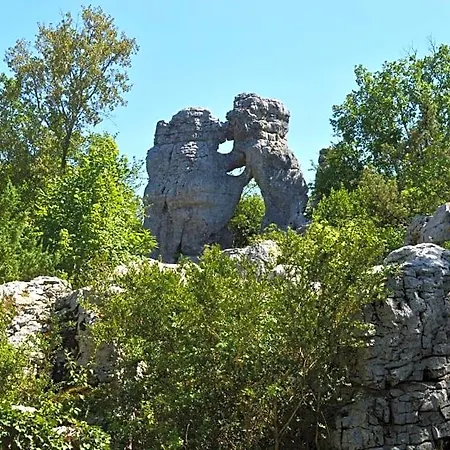 Des Monedes Saint-Paul-le-Jeune